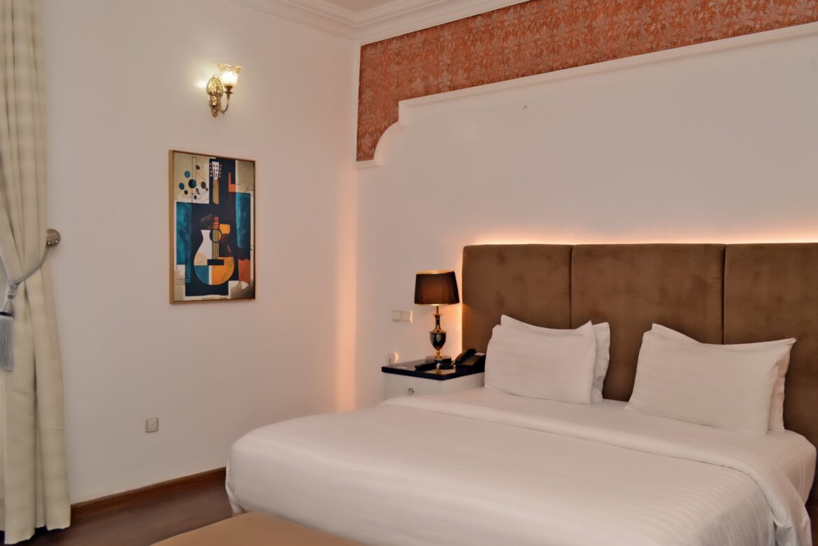 Executive Room